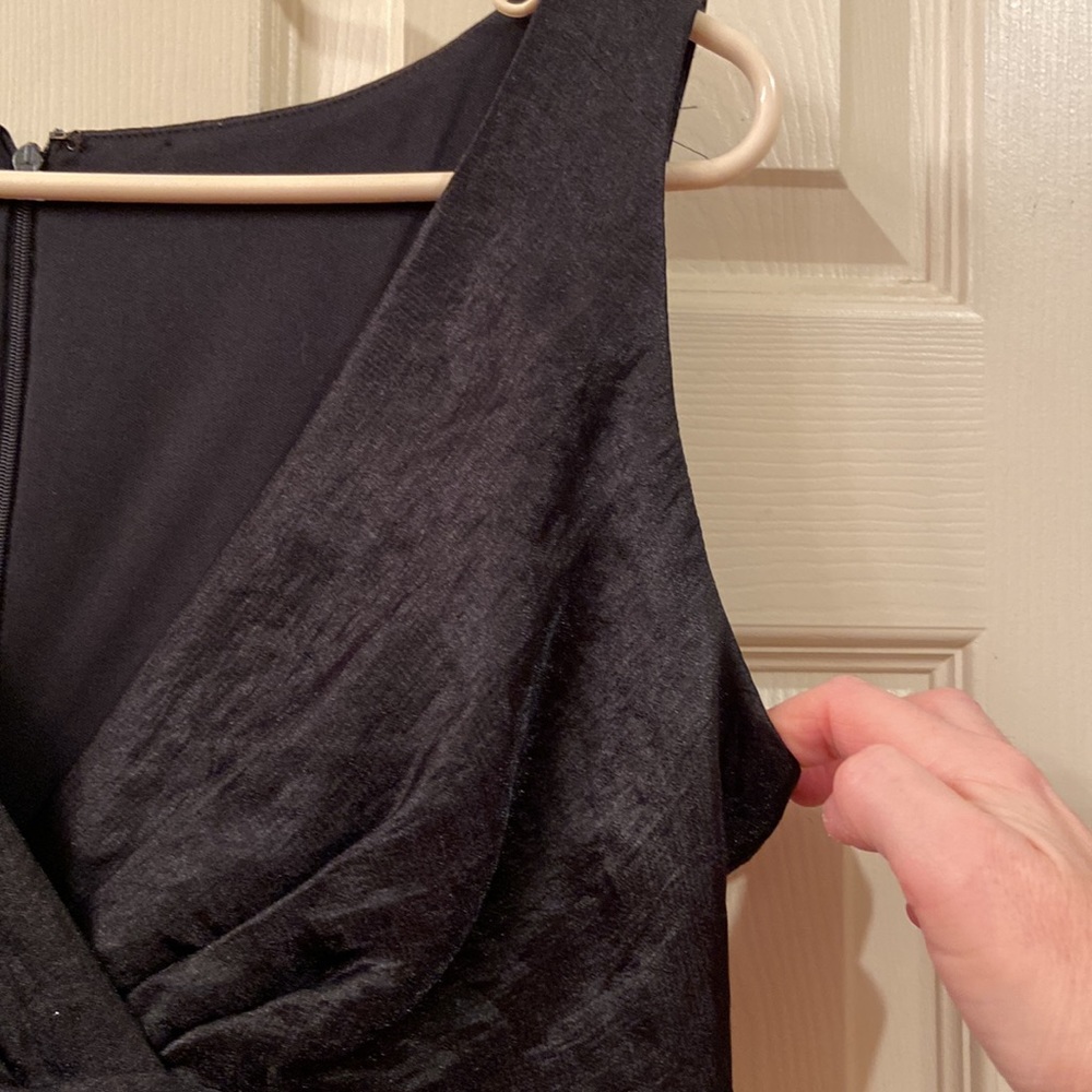 London Times Dress Black Sleeveless Layered Skirt V-Neck WM SZ 10 Gorgeous 🥰 - Picture 7 of 13